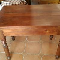 Tavolo a libro in noce