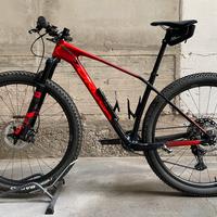 Bicicletta Orbea Alma MTB 29 carbonio TG M