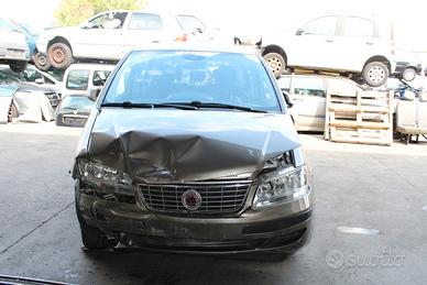 Porta Anteriore Destra DX GRIGIO FIAT IDEA FIAT ID