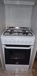 cucina a gas indesit come nuova