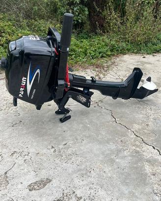 Motore fuoribordo 2.6 hp