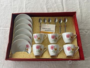 Servizio da tè  in porcellana anni ‘50