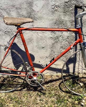 Bici da corsa da restaro