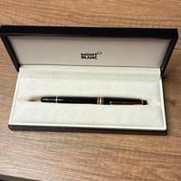 Penna a Sfera Montblanc Meisterstück Placcata Oro