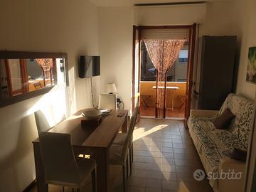 Appartamento al mare con giardino