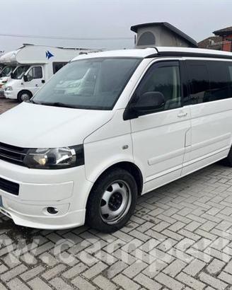 VOLKSWAGEN VOLKSWAGEN CALIFORNIA BEACH