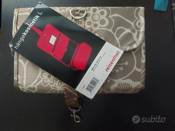 Beauty case da appendere