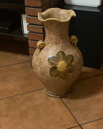 Vaso in terracotta dipinto