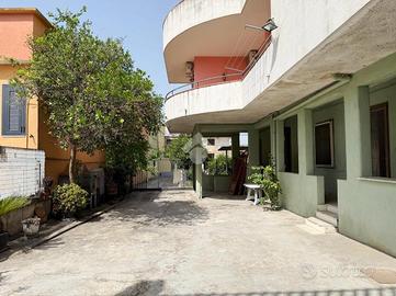 CASA SEMINDIPENDENTE A SANT'ANASTASIA
