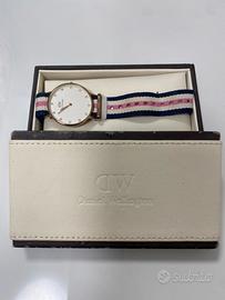 Orologio Daniel Wellington e due cinturini