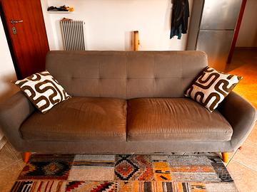 Divano due posti grigio