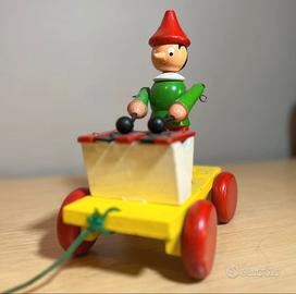 Pupazzo pinocchio in legno