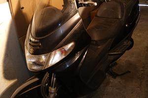Suzuki Burgman AN 400
