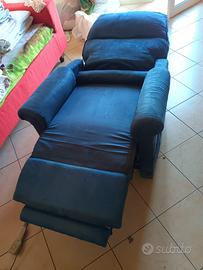 Poltrona con alzata assistita