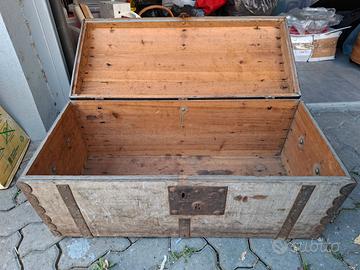 Baule in legno fine '800 - inizi' 900