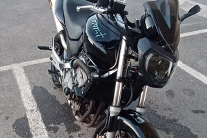 Moto honda hornet 600