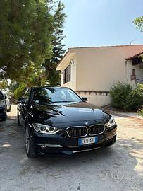 Bmw tenuta in garage