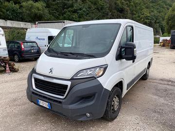 PEUGEOT Boxer 2.0 BlueHDi 130CV L2 H1
