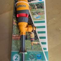 Irrigatore oscillante regolabile