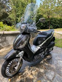 Piaggio Beverly 300