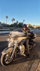 Harley Davidson Ultra Glide CVO