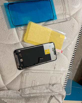 Display iPhone 13