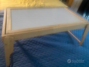 Tavolino da letto
