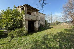 CASA INDIPENDENTE A MONTEBUONO
