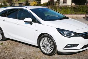 Opel Astra Sports Tourer 1.6 CDTI 136CV - 2016