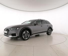 Audi A4 allroad 40 2.0 tdi mhev identity contrast 