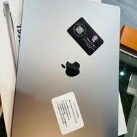 MacBook pro 16 2023 16GB RAM 1TB SSD M2 pro