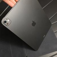 Apple Ipad Pro 13 pollici grigio