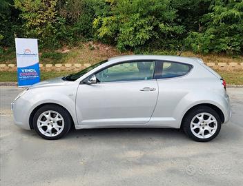 Alfa Romeo MiTo 1.6 JTDm 16V Distinctive Sport Pac
