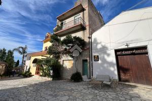 CASA INDIPENDENTE A CASTELLAMMARE DEL GOLFO