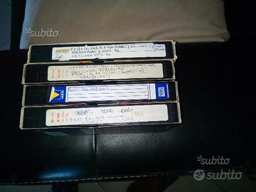 Videocassette con registrazioni anni 90