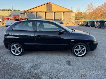 SEAT Ibiza 1.4 16V 85CV 3p. DUAL perfetta di mec