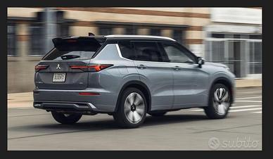 Mitsubishi Outlander PHEV 2.4L PHEV INTENSE