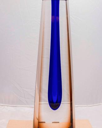 Vaso in vetro sommerso di Pavel Hlava (1924-2003)