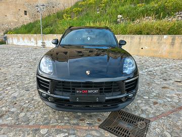 Porsche Macan S