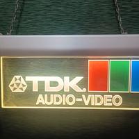insegna luminosa tdk