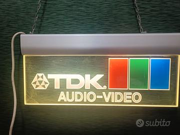 insegna luminosa tdk