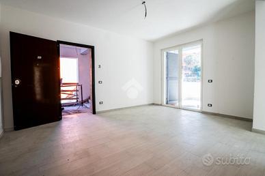 3 LOCALI A FONTE NUOVA