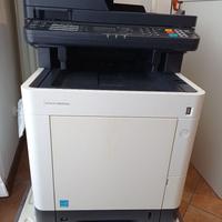 Stampante laser colori multifunzione Kyocera M6030