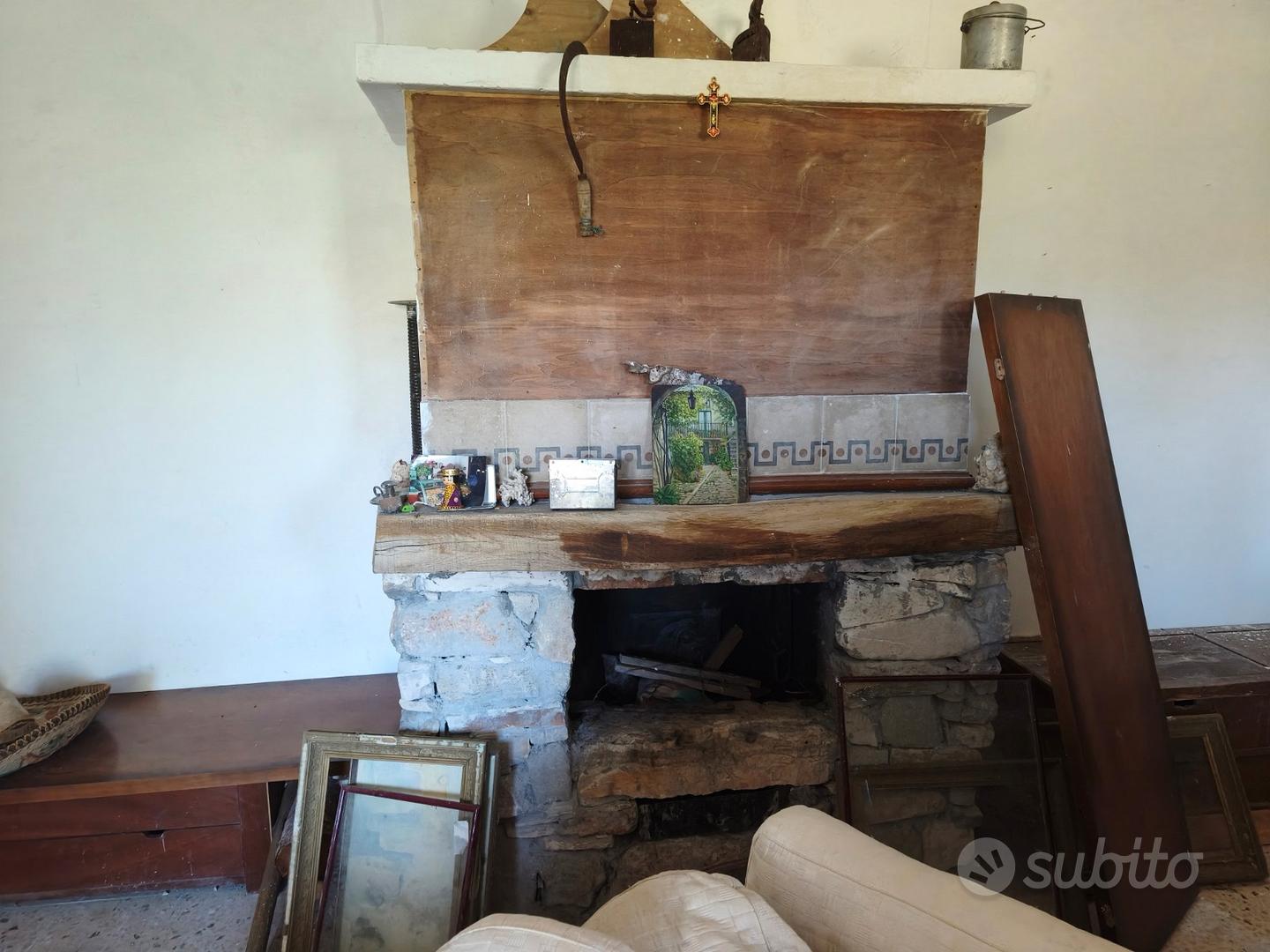 Casa di Campagna con Terreno in Contrada specchia - Altro