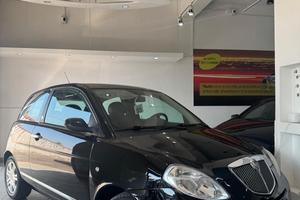 Lancia Ypsilon 1.4 Platino Ecochic GPL