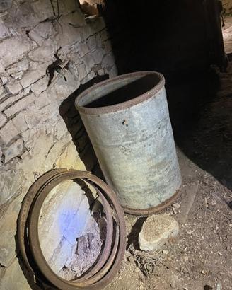 Bidoni /barili americani in ferro e legno