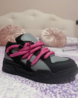 Scarpe Flydoz taglia 37 nuove con cartellino