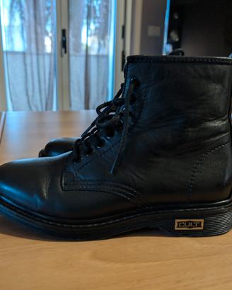 Anfibi cult donna