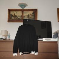 maglione Sseinse nero con dettagli 