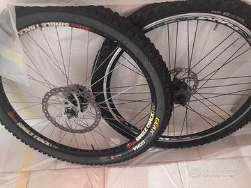 Coppia ruote MTB 26” con diachi e cassetta 9v